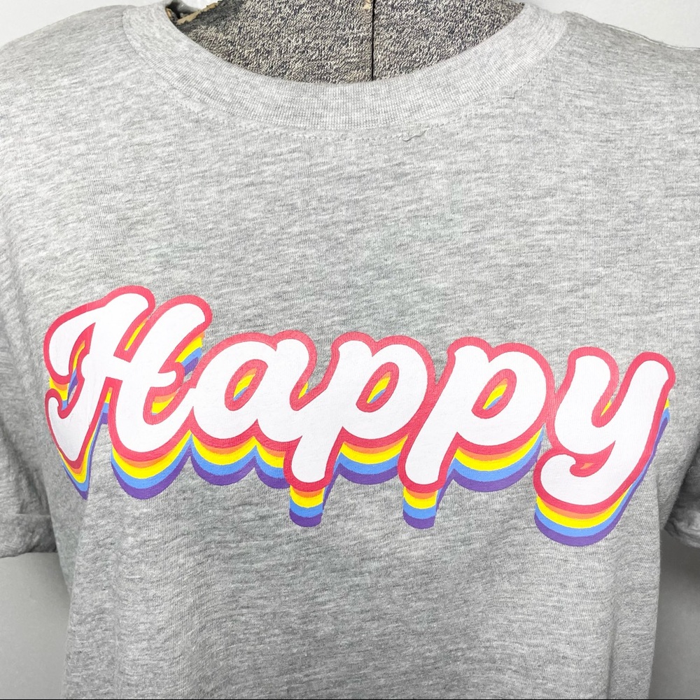 Graphic tee M Crewneck short sleeve happy colorful and grey short sleeve Tee